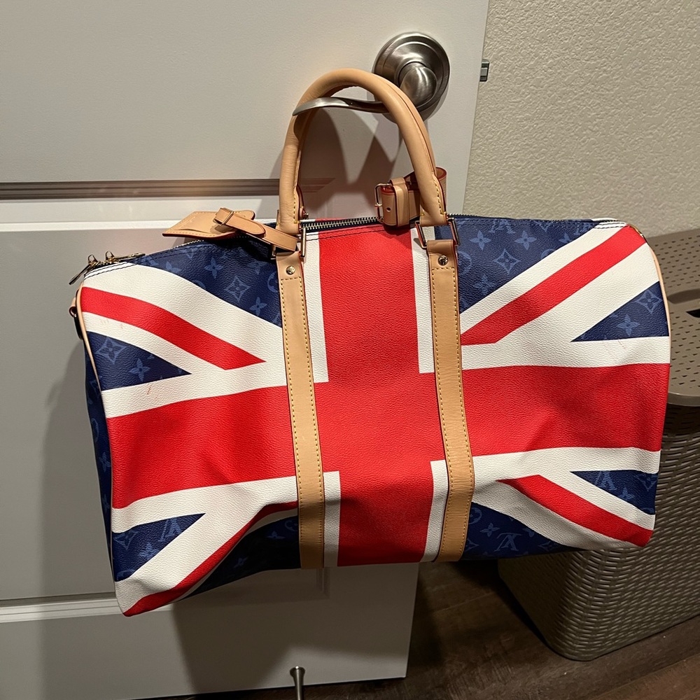 Travel bag